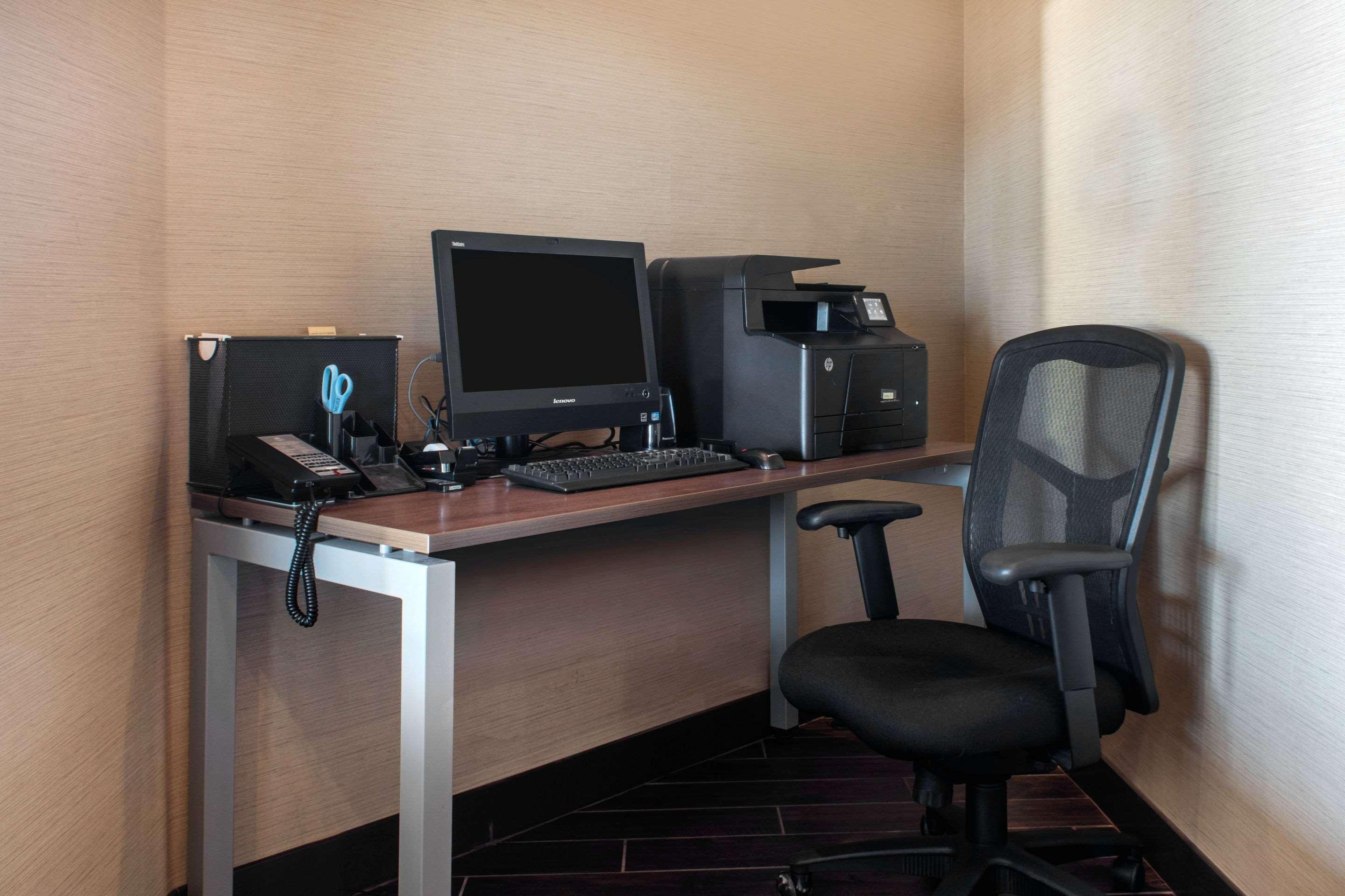 Comfort Inn Bozeman Near University Bagian luar foto