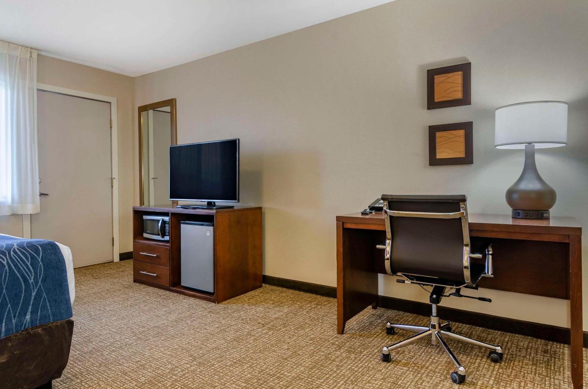Comfort Inn Bozeman Near University Bagian luar foto